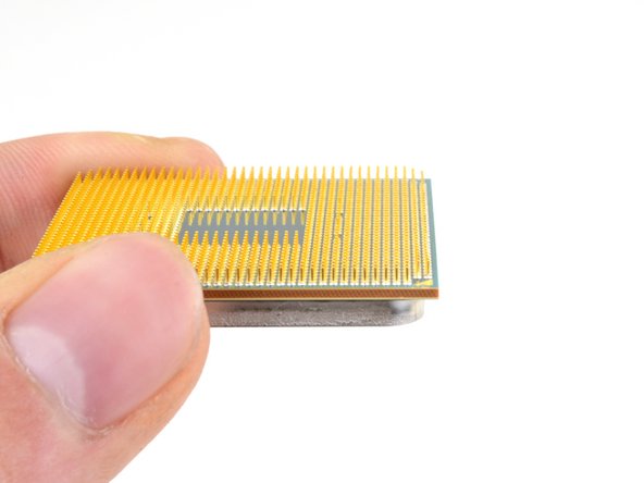 How to Fix Bent CPU Pins, Assess the damage: adım 1, 2 resimden 1.