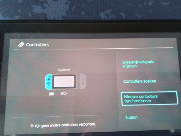 Het vervangen en synchroniseren van nieuwe Nintendo Switch-controllers, Controller is stuk: stap 1, afbeelding 1 van 1